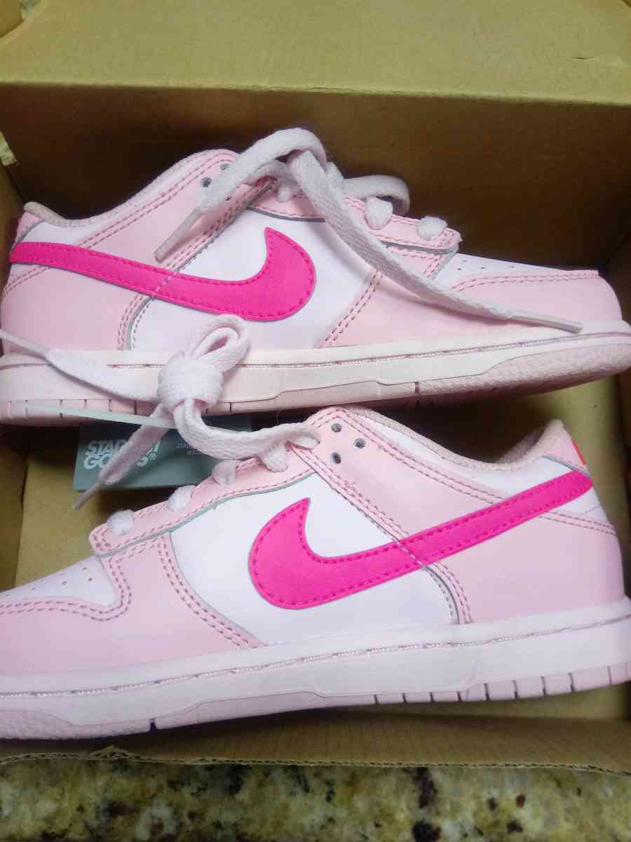 Nike Dunk Low Triple Pink Swoosh Sneakers PreSchool Size 13C - Orlando, Florida - FleaMarketBay