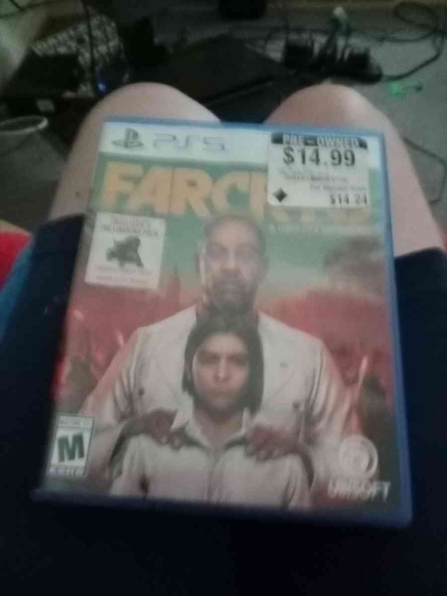 ps5 with 1 controller and 3 games