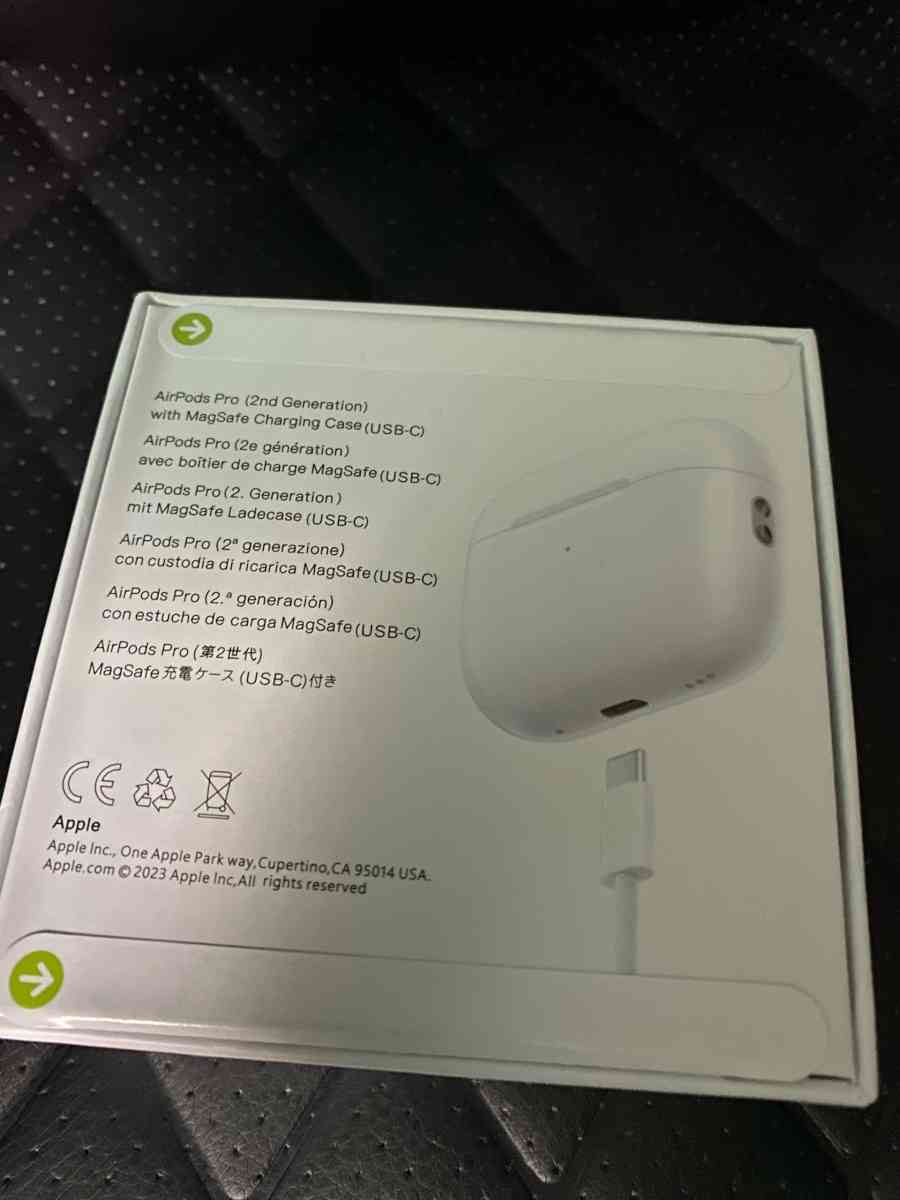AirPods Gen 2 Pro - Bakersfield, California - FleaMarketBay