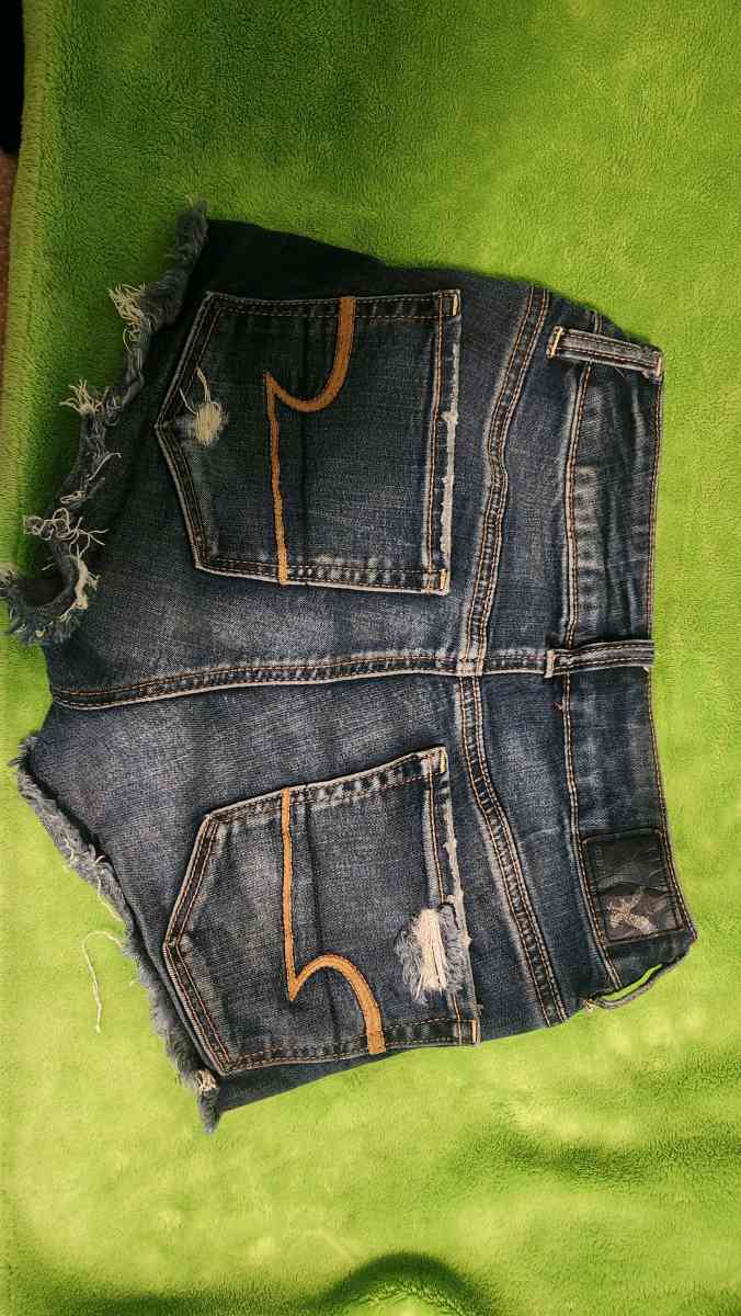 American Eagle  shorts