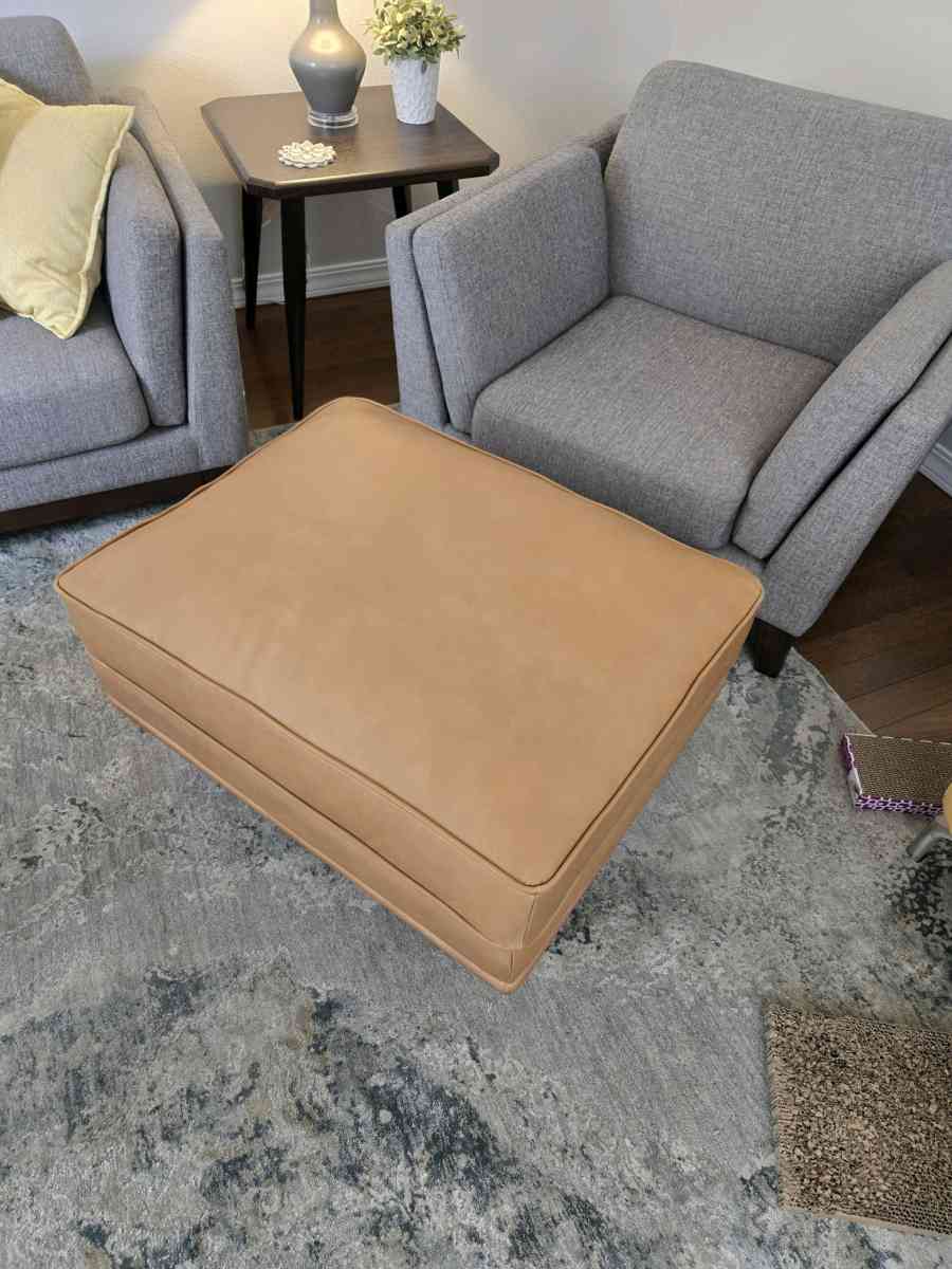 Timber Charme Tan Ottomam - Wilsonville, Oregon - FleaMarketBay