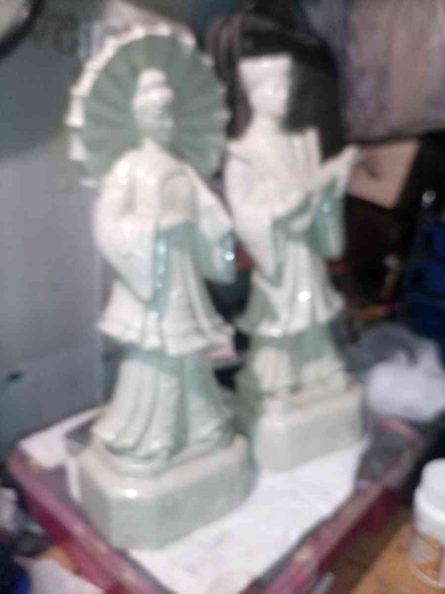 porcelain antique emperor and empress