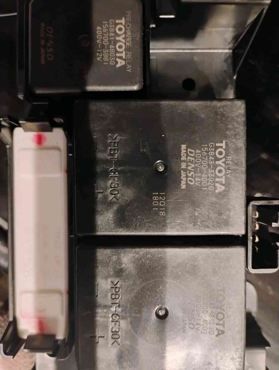 2014 Toyota Camry Hybrid Battery ModulesRelaysSensors - Dallas, Texas - FleaMarketBay