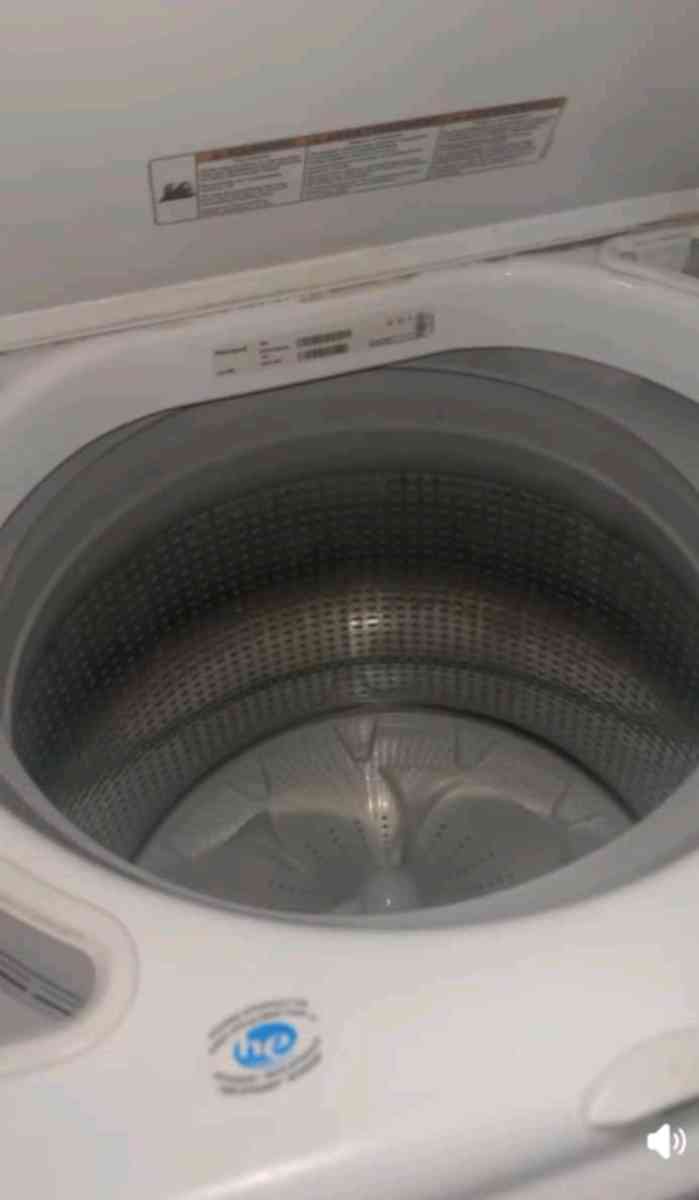 WHIRLPOOL CABRIO WASHER AND DRYER SET