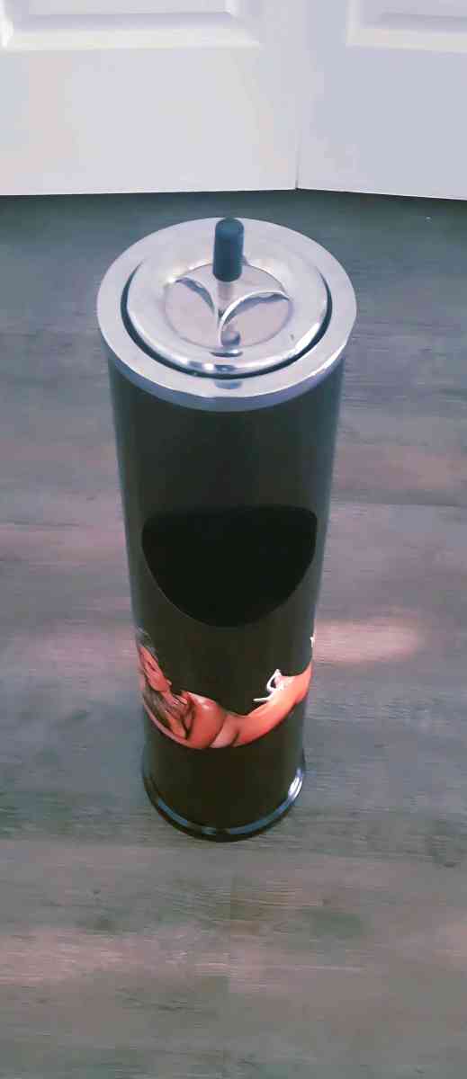 Ash Tray Collectable