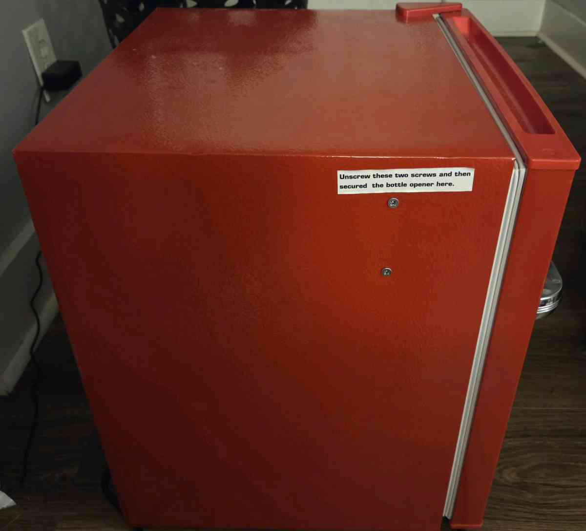 Frigidaire Retro Mini Fridge  16 Cu Ft  Red - Norcross, Georgia - FleaMarketBay