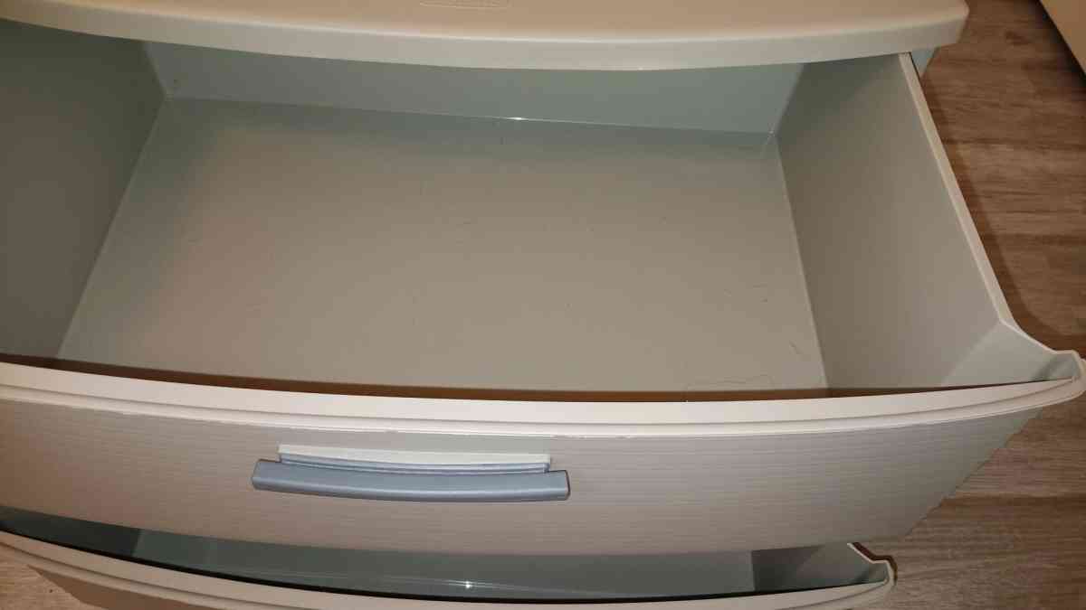 2 storage drawers - Gulfport, Mississippi - FleaMarketBay