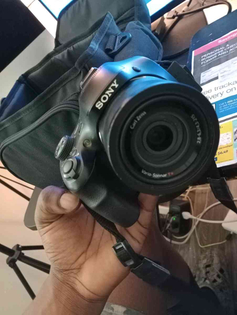 Sony Cybershot DSCHX400V