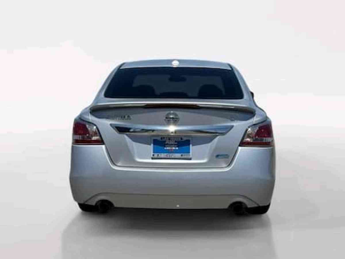 2014  NissanAltima 25 S
