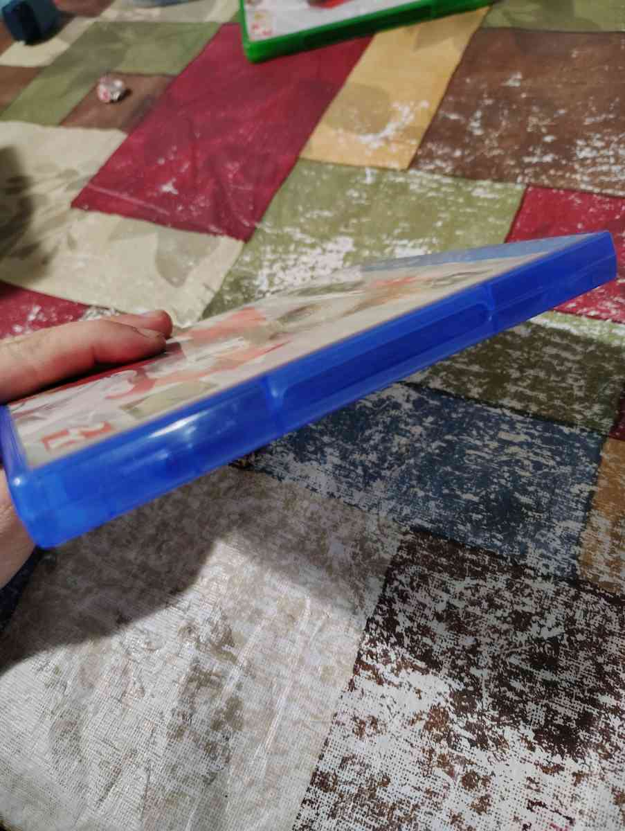 NBA 2k18 PS4 Disk looks brand new