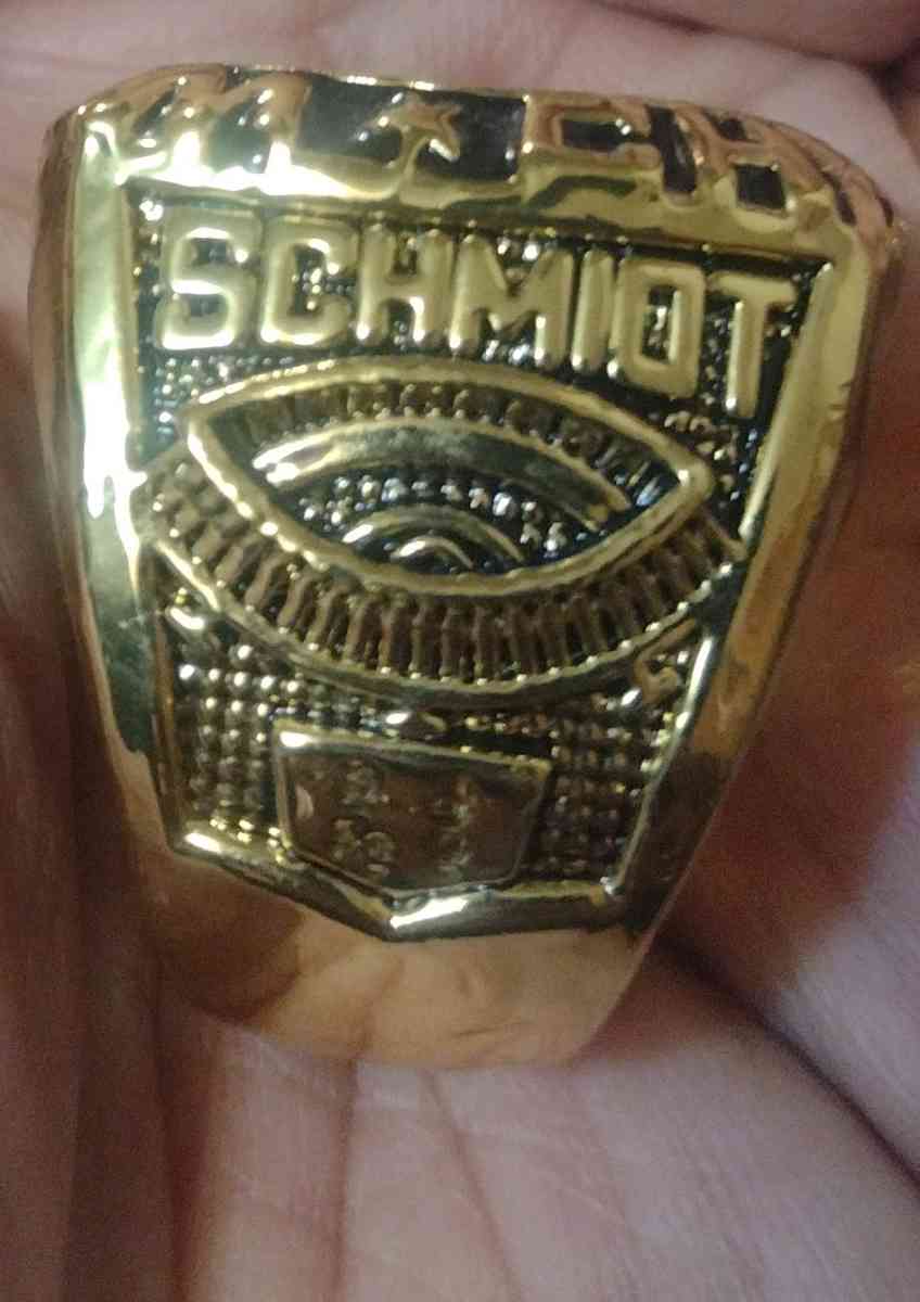 Handmade 1980 Retro Philadelphia Phillies Sz11 Ring and More - Louisville, Kentucky - FleaMarketBay