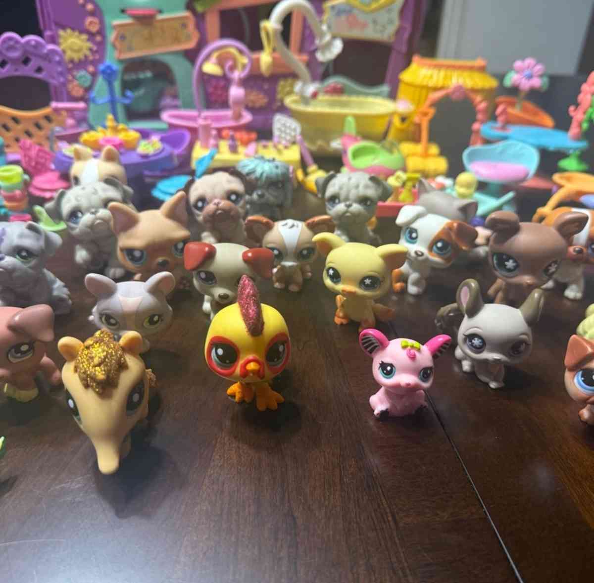 Littlest pet shop lot - Alicia, Arkansas - FleaMarketBay
