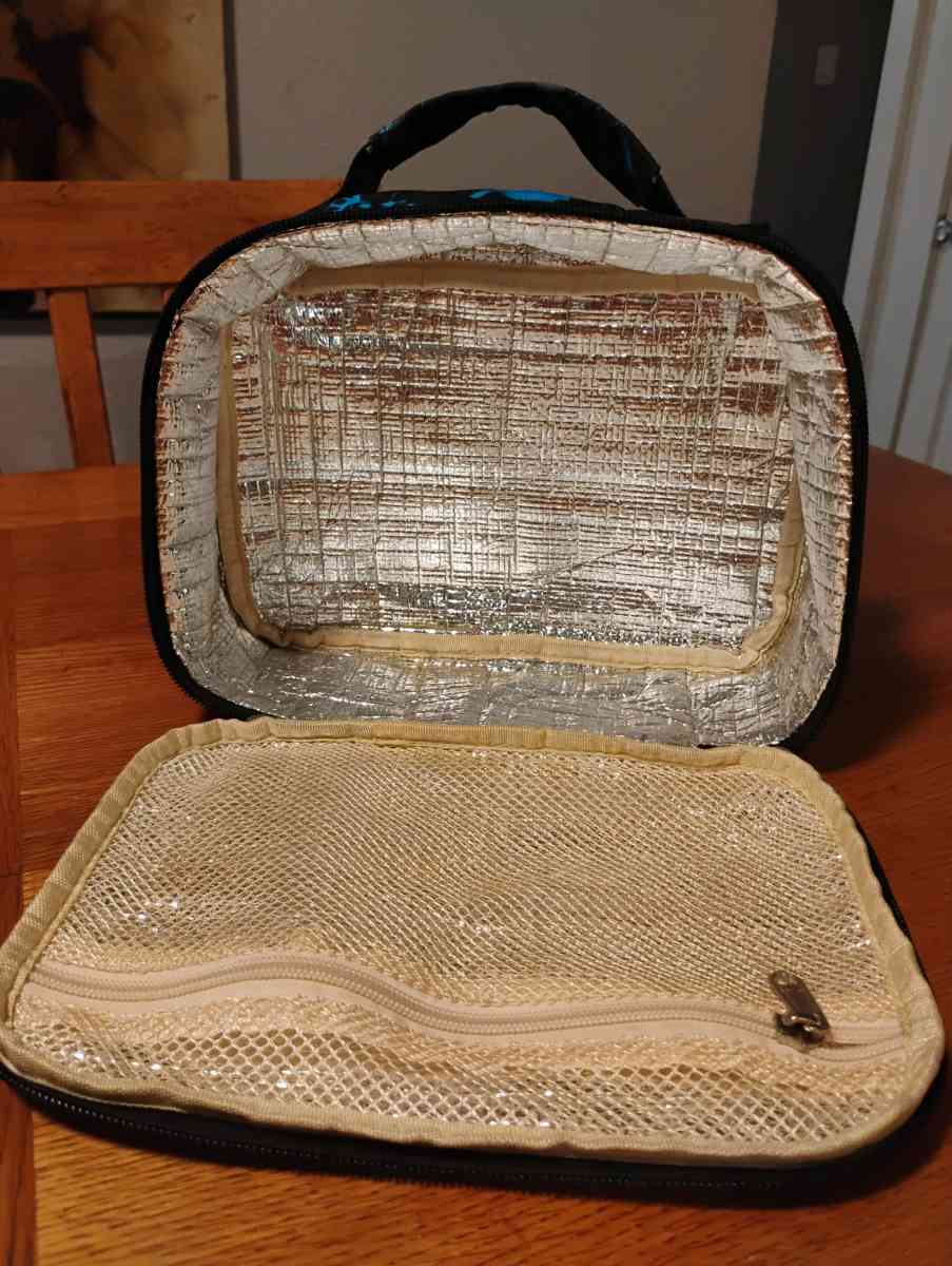 mochila con lonchera