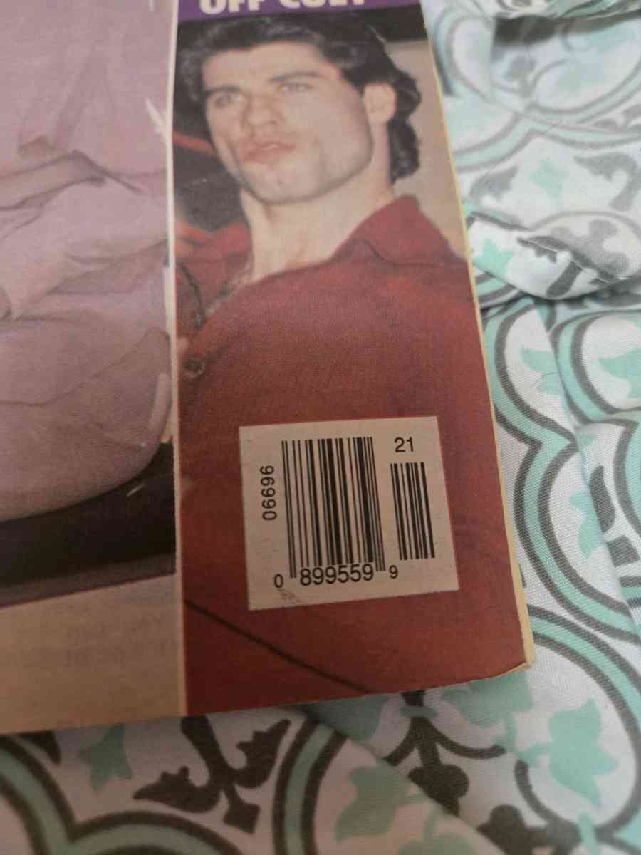 Globe Mag Lee Remick John Travolta Oprah Winfrey May 21 1991 - Crittenden, Kentucky - FleaMarketBay