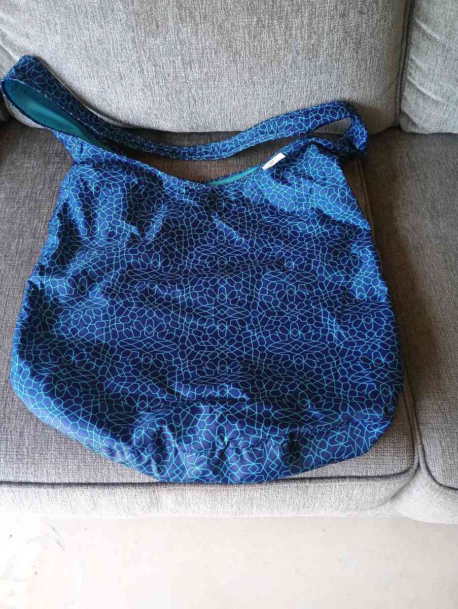 Nike Mesh Shoulder Reversible Sports Gym Workout Beach Bag T