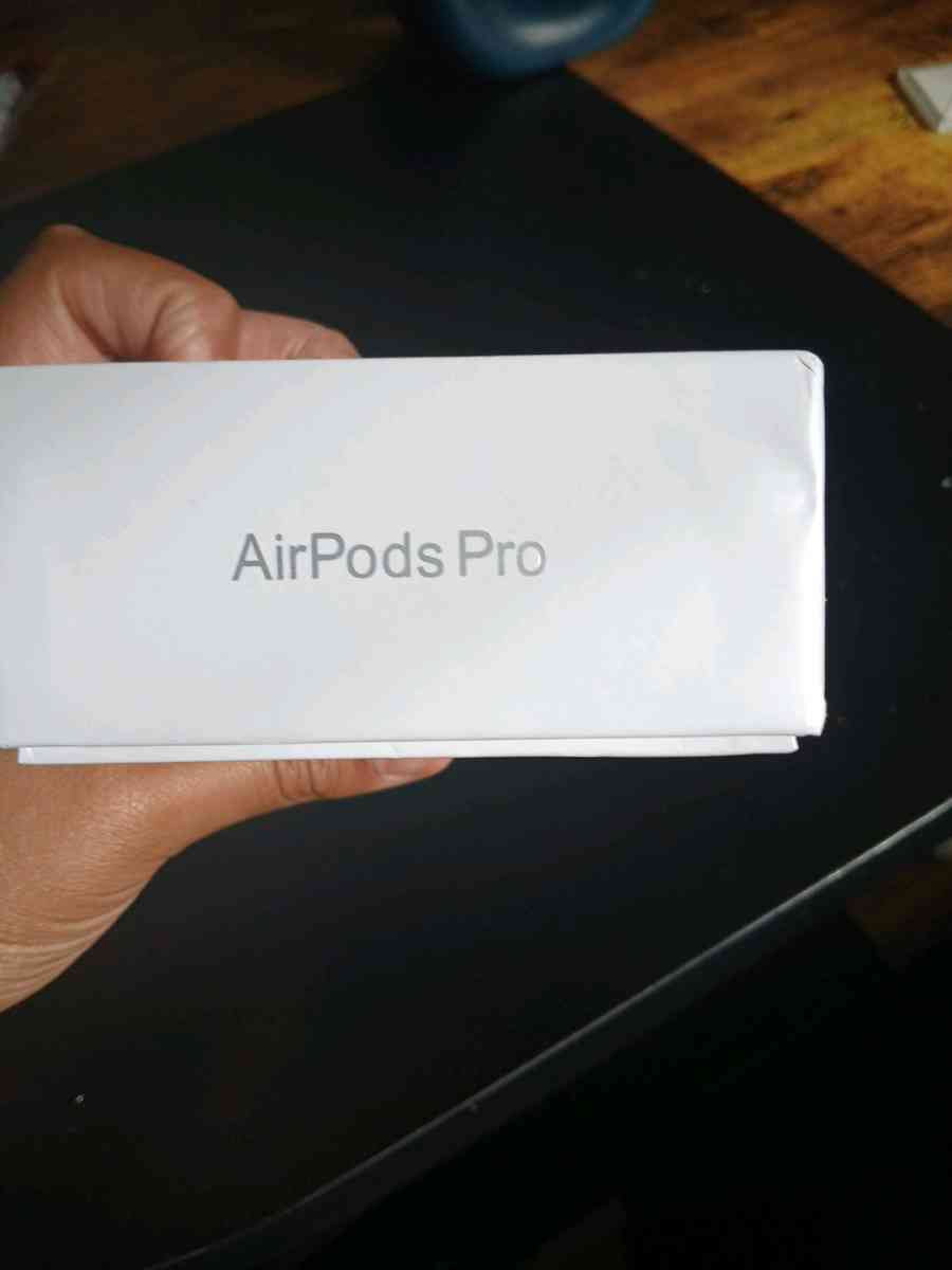 airpod pro 2s - Harrisburg, Pennsylvania - FleaMarketBay