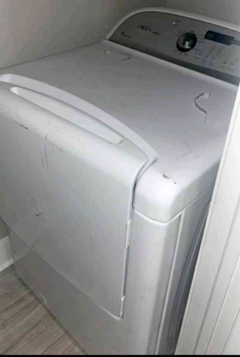 WHIRLPOOL CABRIO WASHER AND DRYER SET