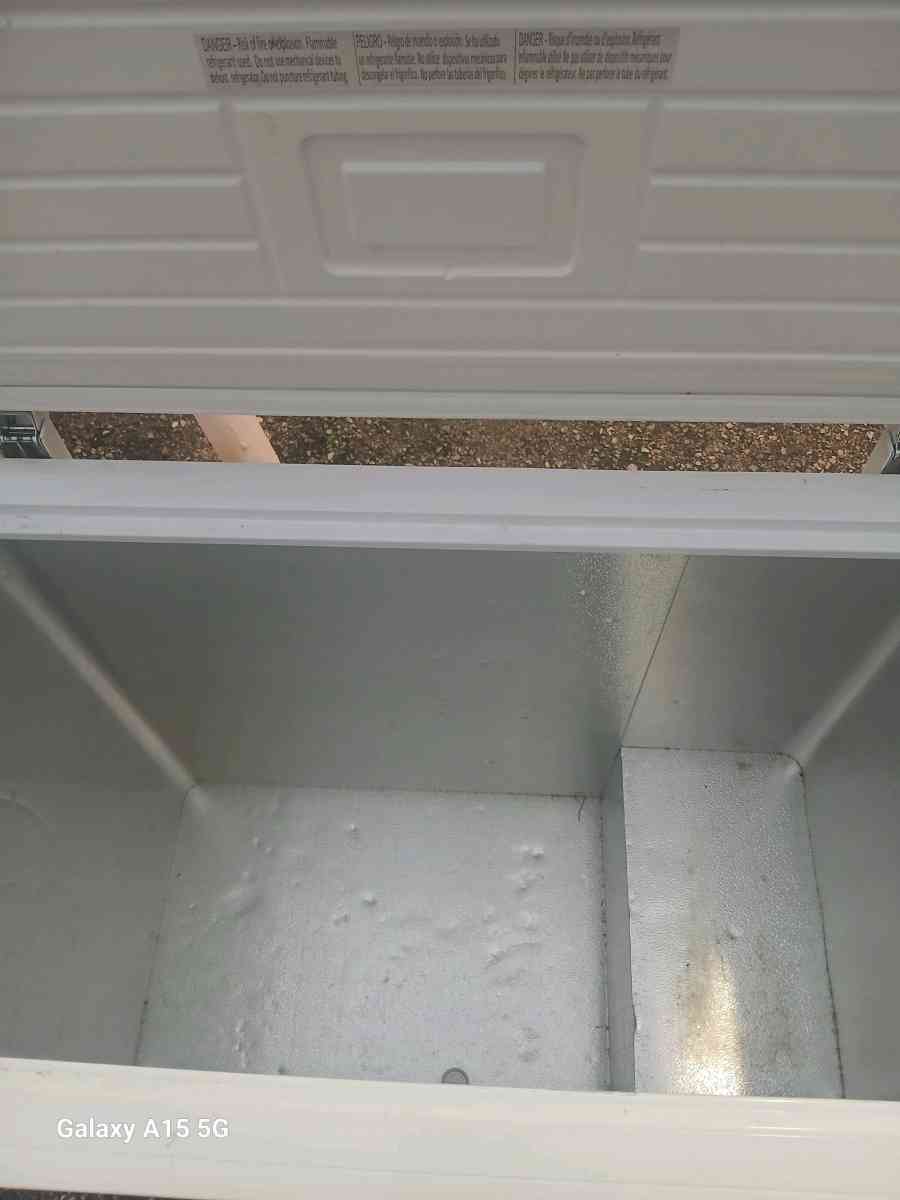 hisense deep freezer