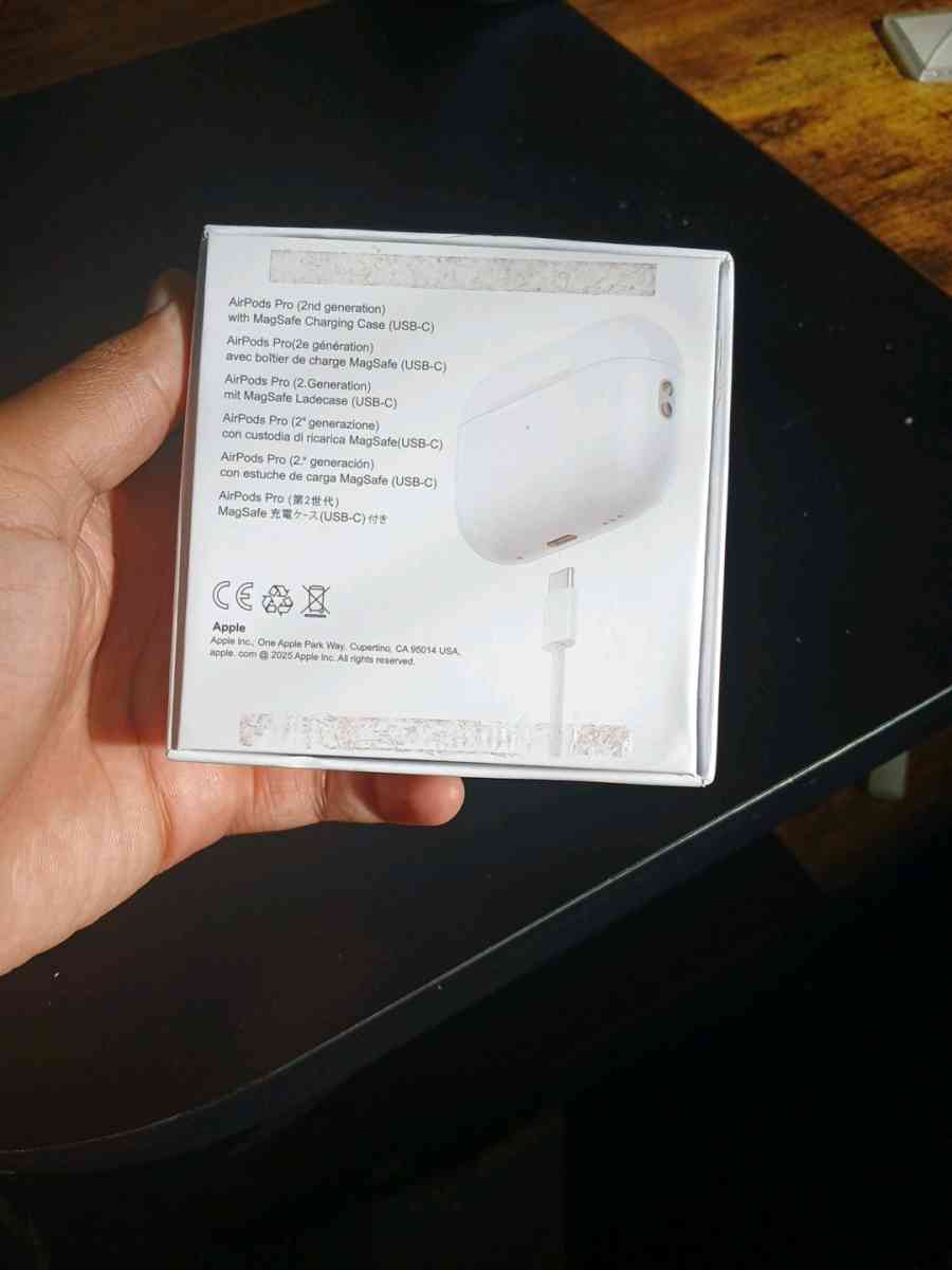 airpod pro 2s - Harrisburg, Pennsylvania - FleaMarketBay
