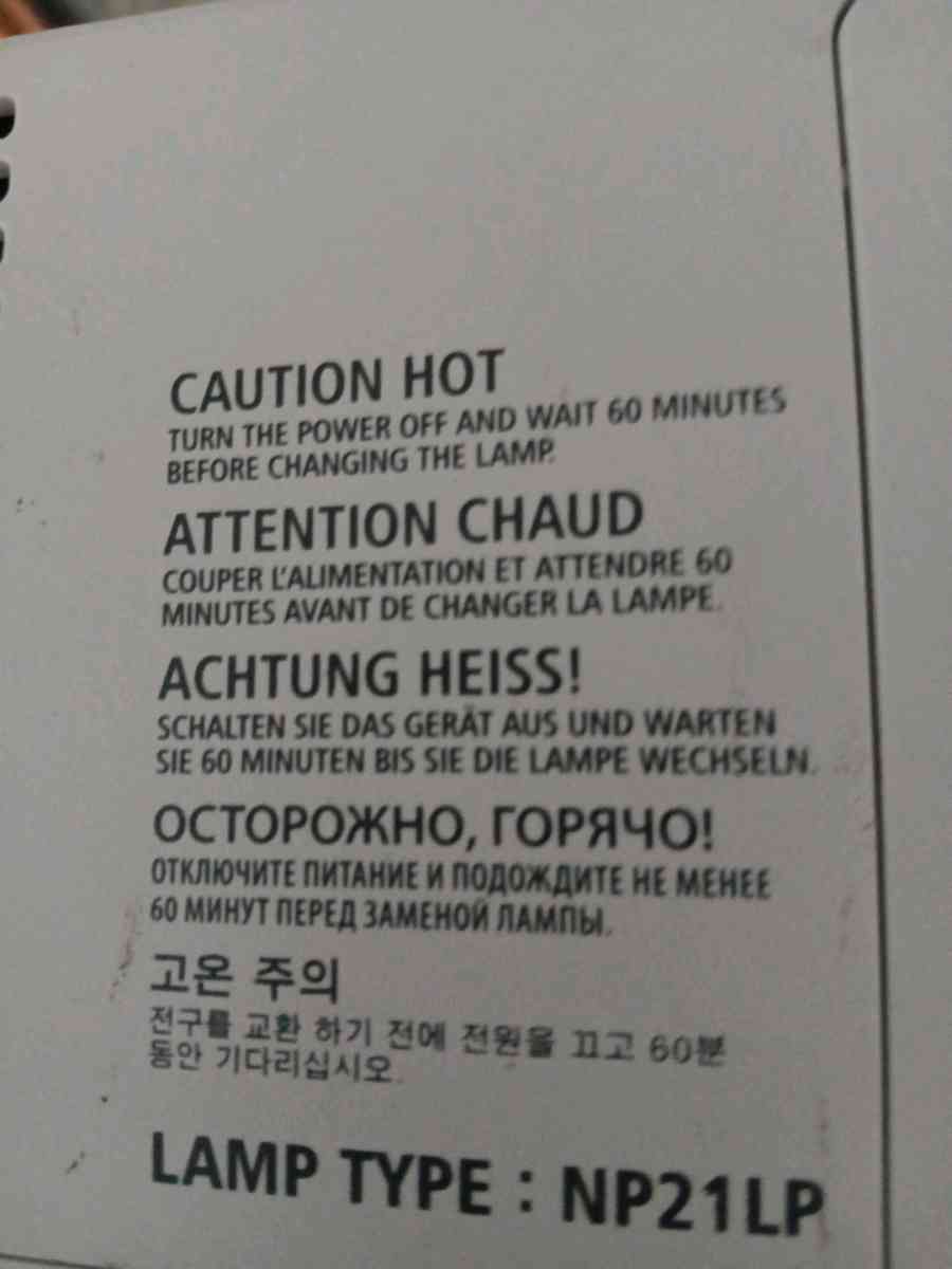 NEC pa600x projector