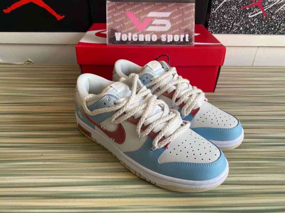 Nike dunk low lot - Alicia, Arkansas - FleaMarketBay