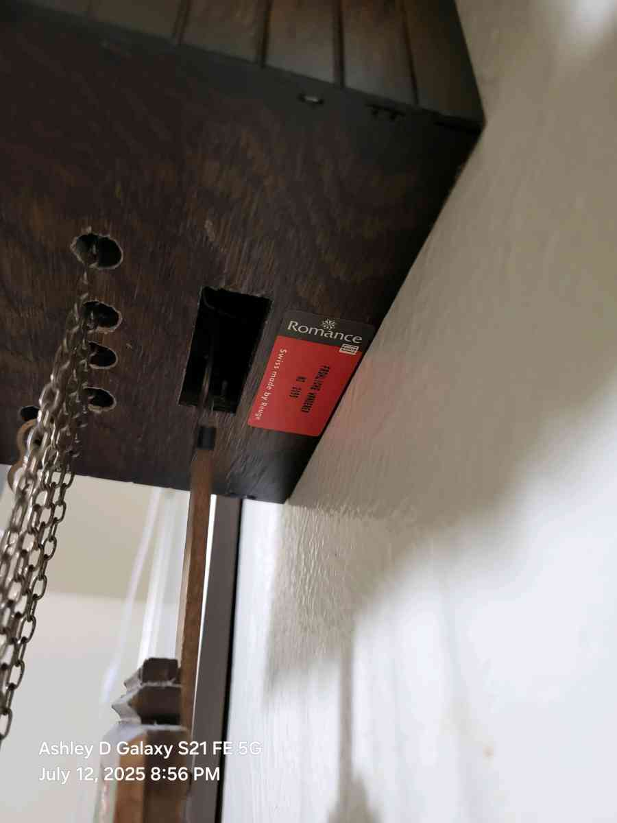 Romance Swiss Made by Roeger Wooden Cuckoo Clock homedecor