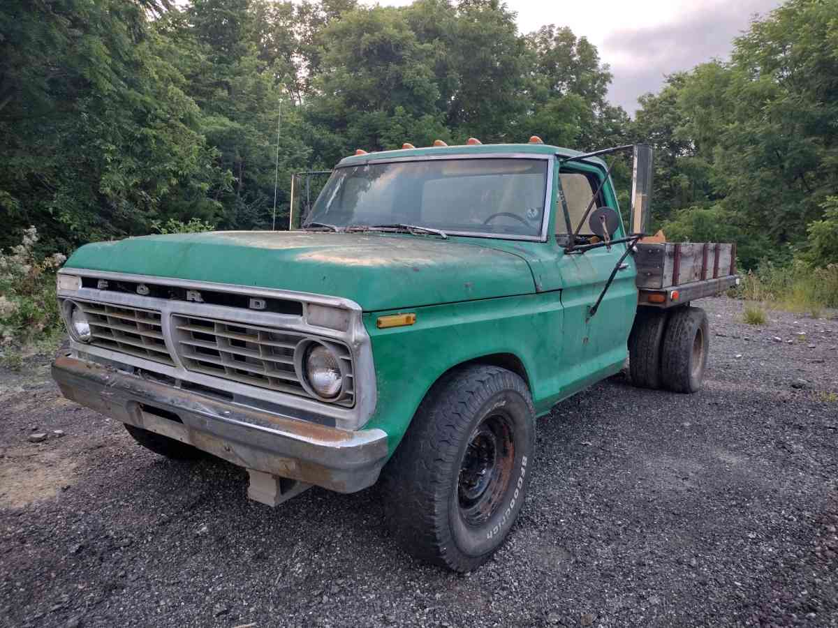 1975 Ford f350 390 4spd - North Lewisburg, Ohio - FleaMarketBay