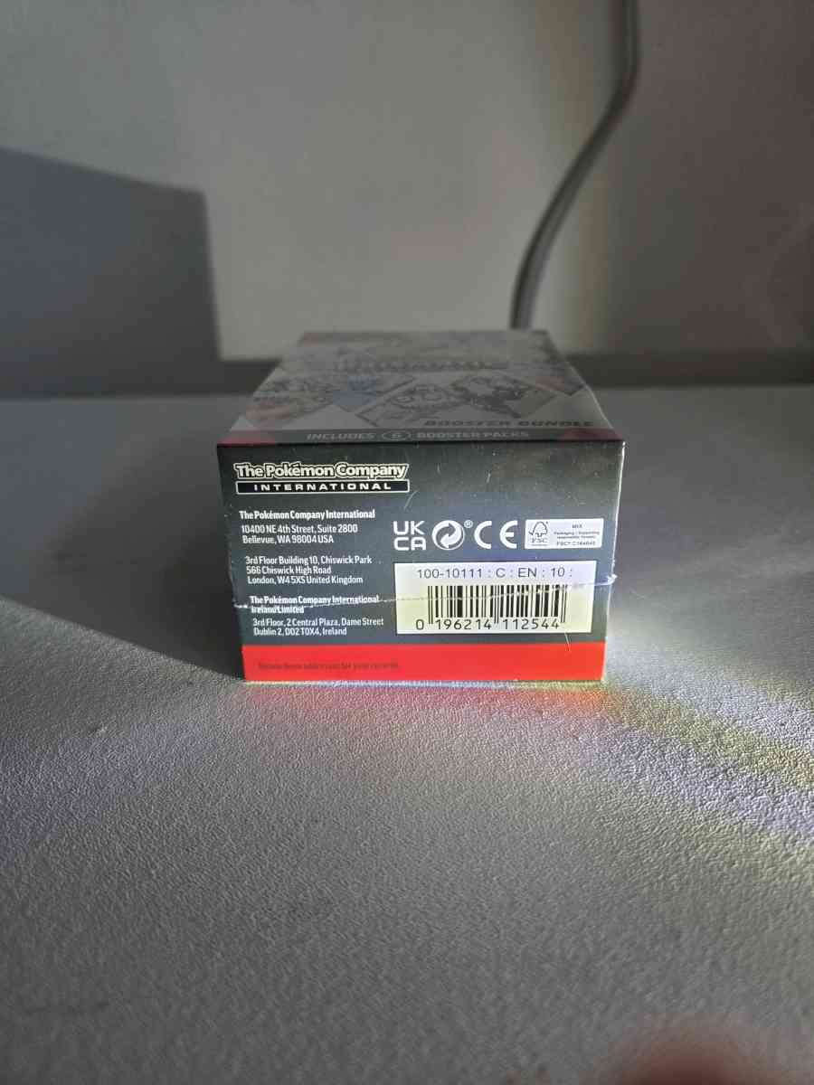 Pokemon Prismatic Evolutions Booster Bundle