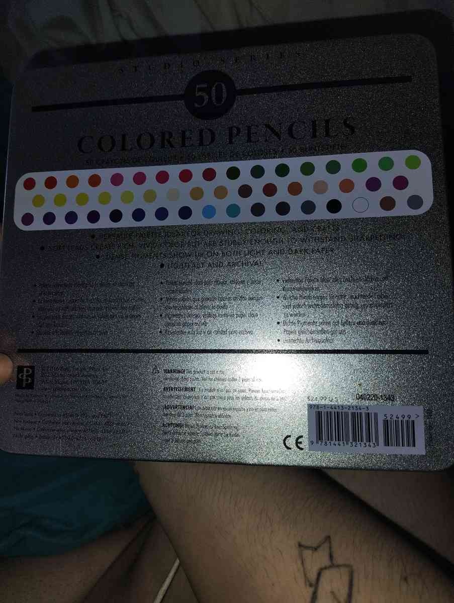 deluxe 50 colored pencil set - Detroit, Michigan - FleaMarketBay