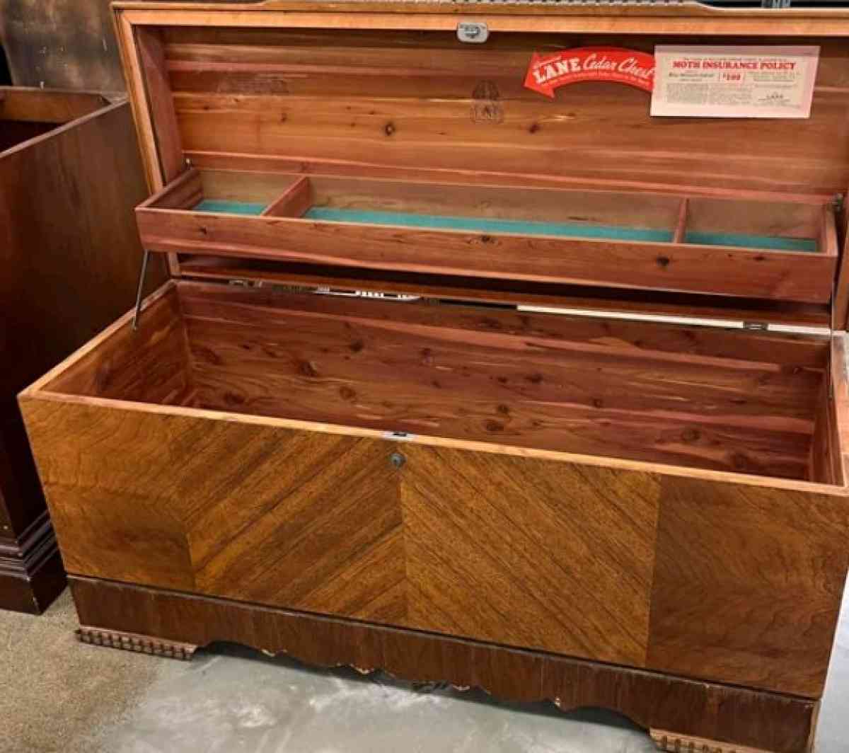 Lane Hope cedar chest