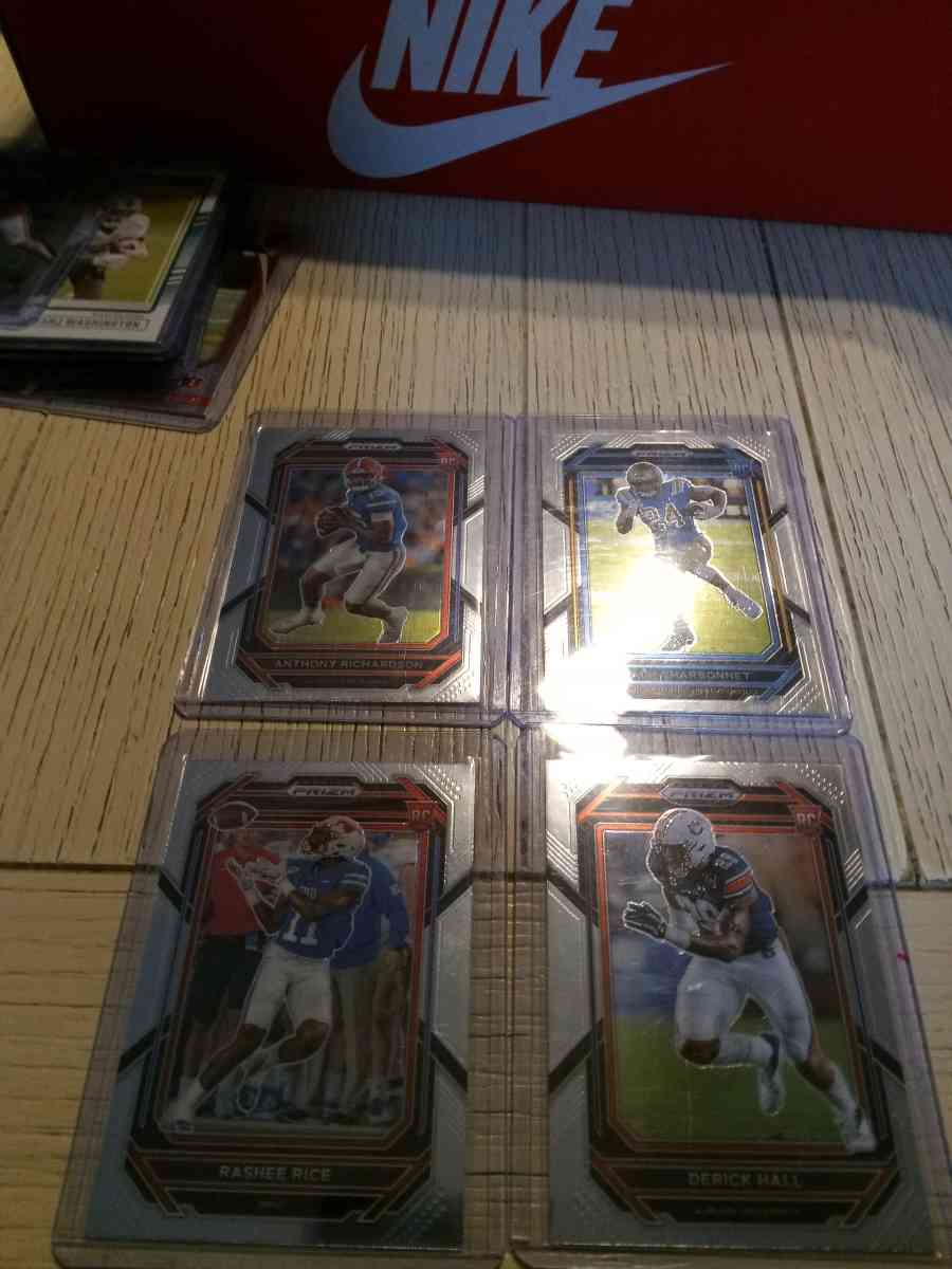 5 card prizm football card lot 2023