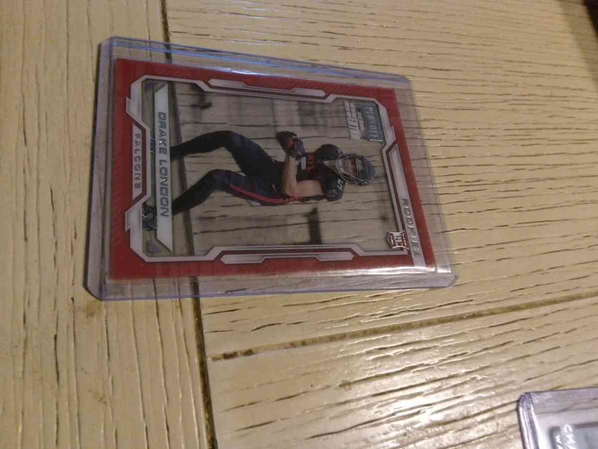 Drake London Playoff Acetate Rookie card 400