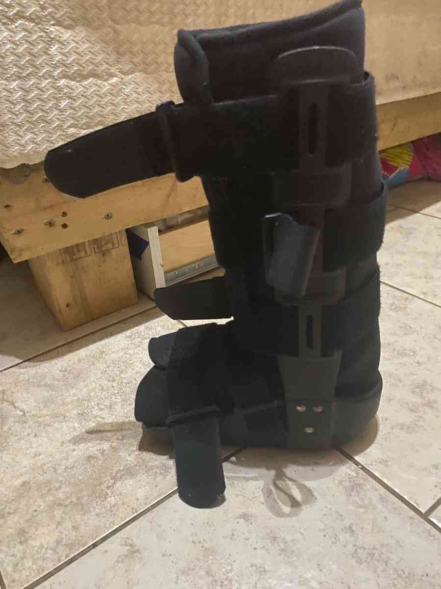 walker boot