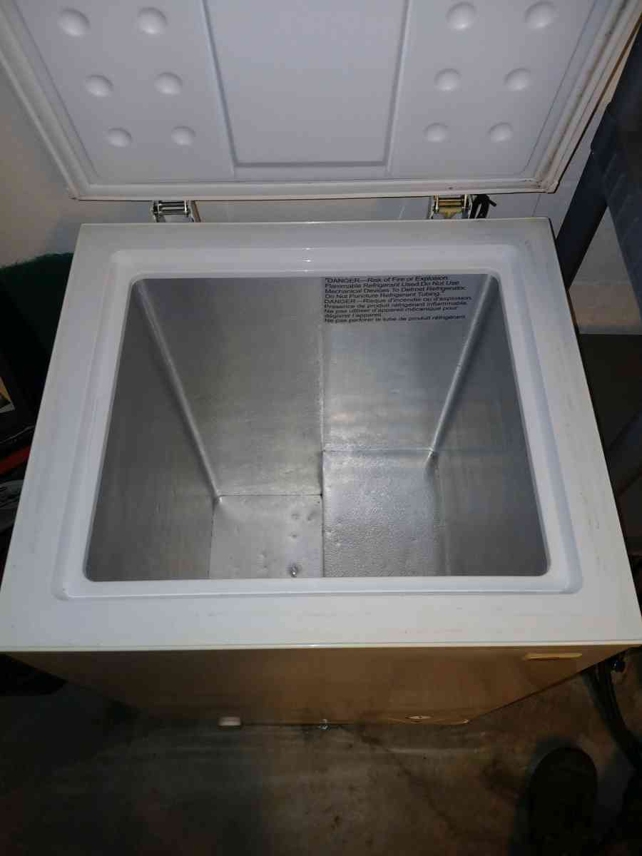 freezer chest