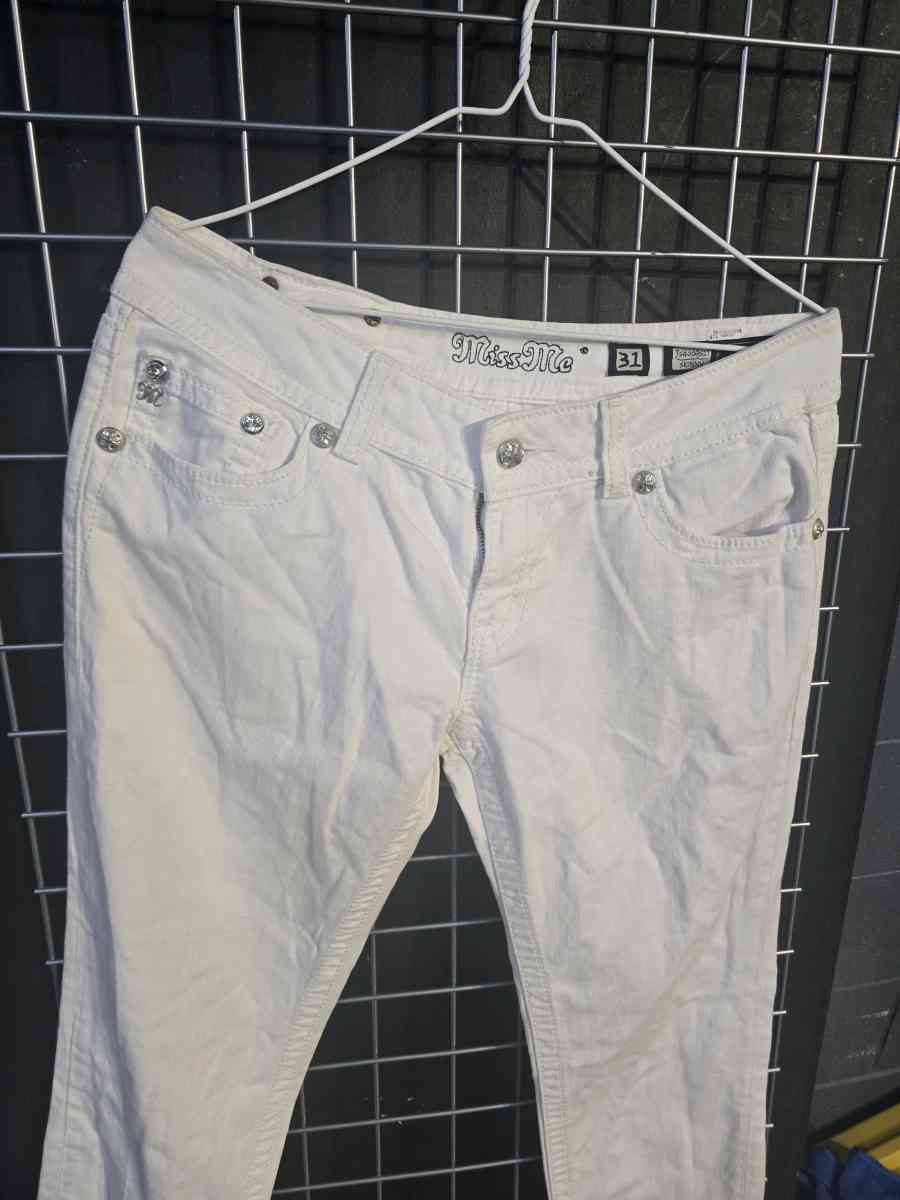 women miss me jeans color white
