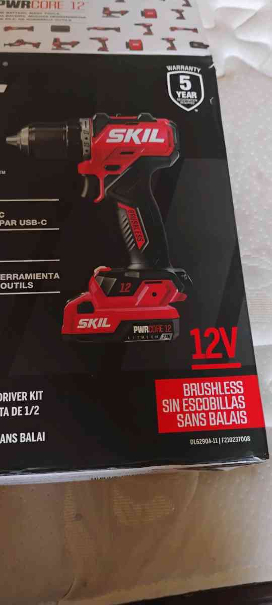 SKIL PWR CORE 12volt 12in Keyless Brushless Cordless