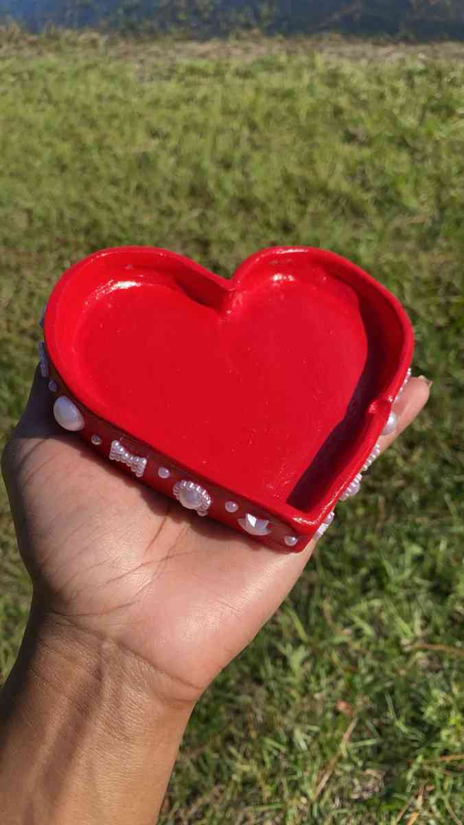 Pearl Heart Ashtray