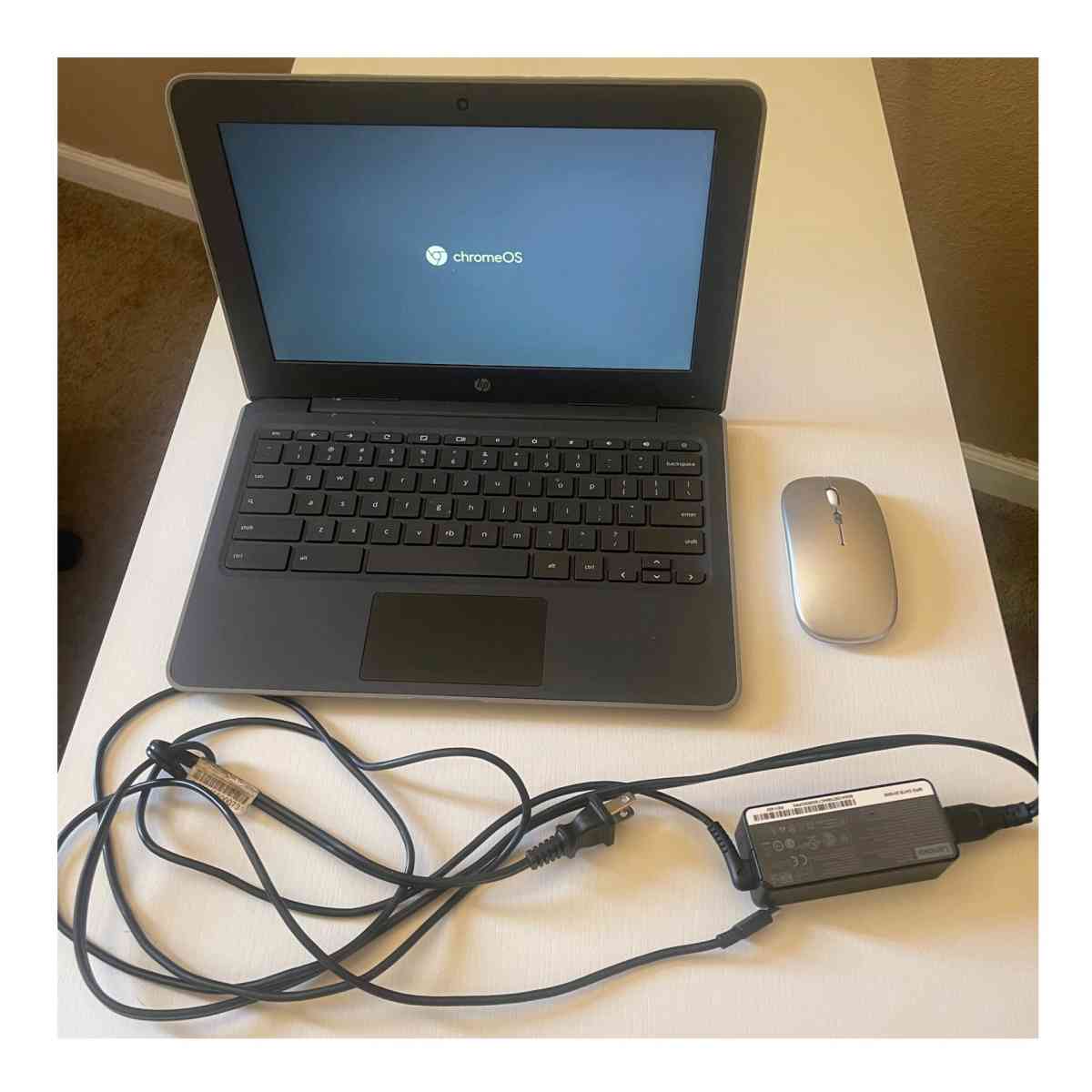 laptop and rgb mouse - Mojave, California - FleaMarketBay