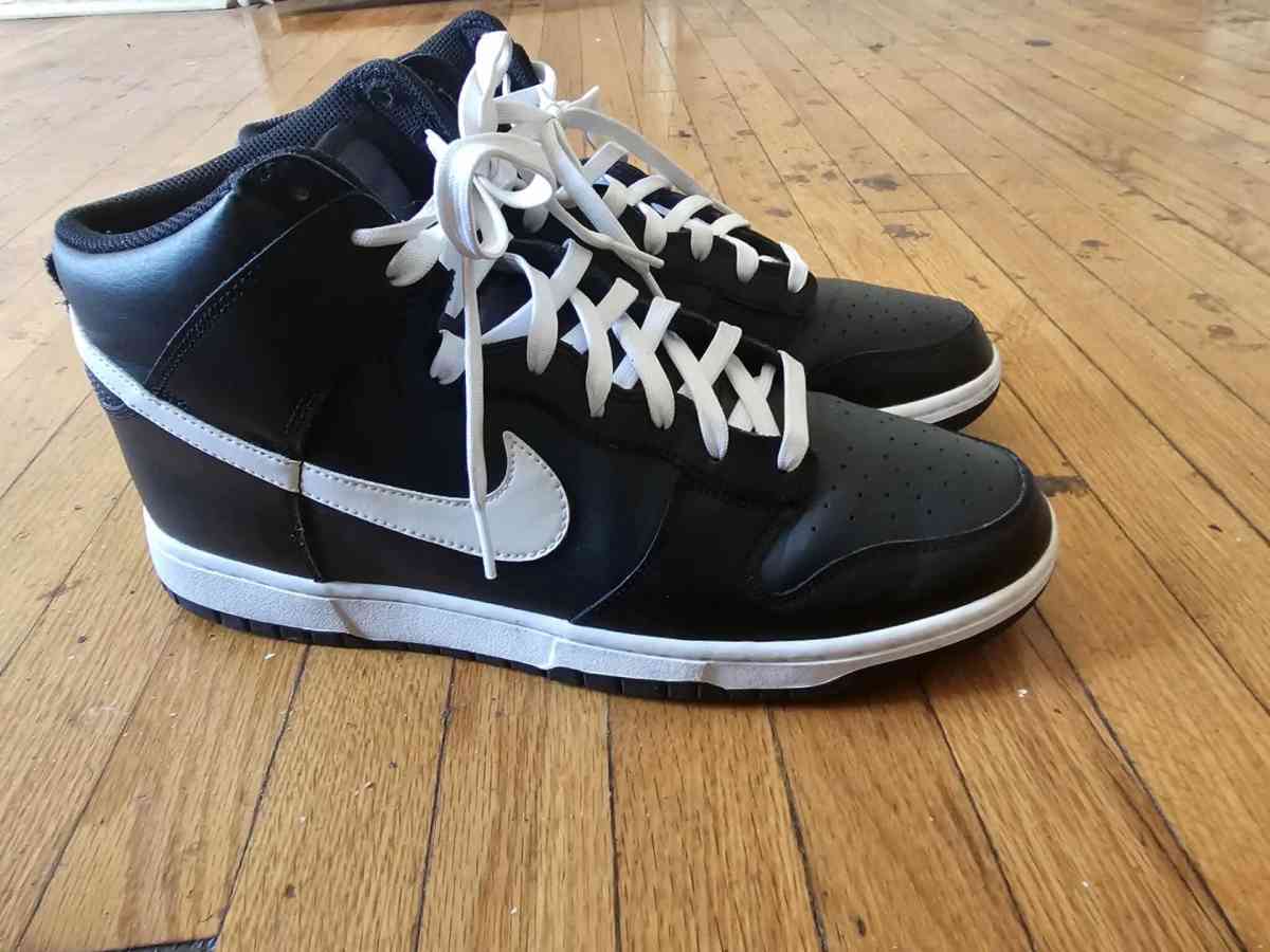 Nike Dunks Panda High Top Sneakers