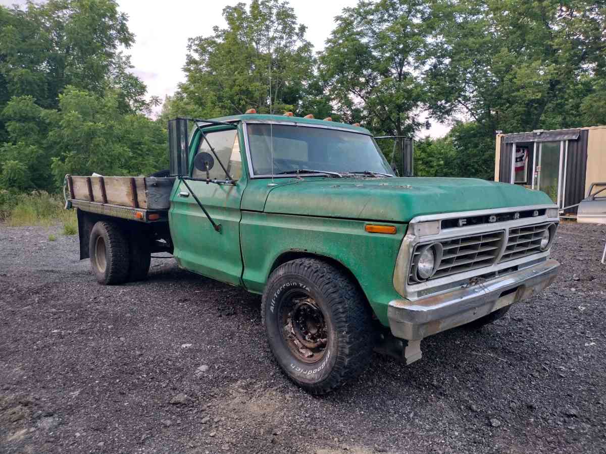 1975 Ford f350 390 4spd - North Lewisburg, Ohio - FleaMarketBay