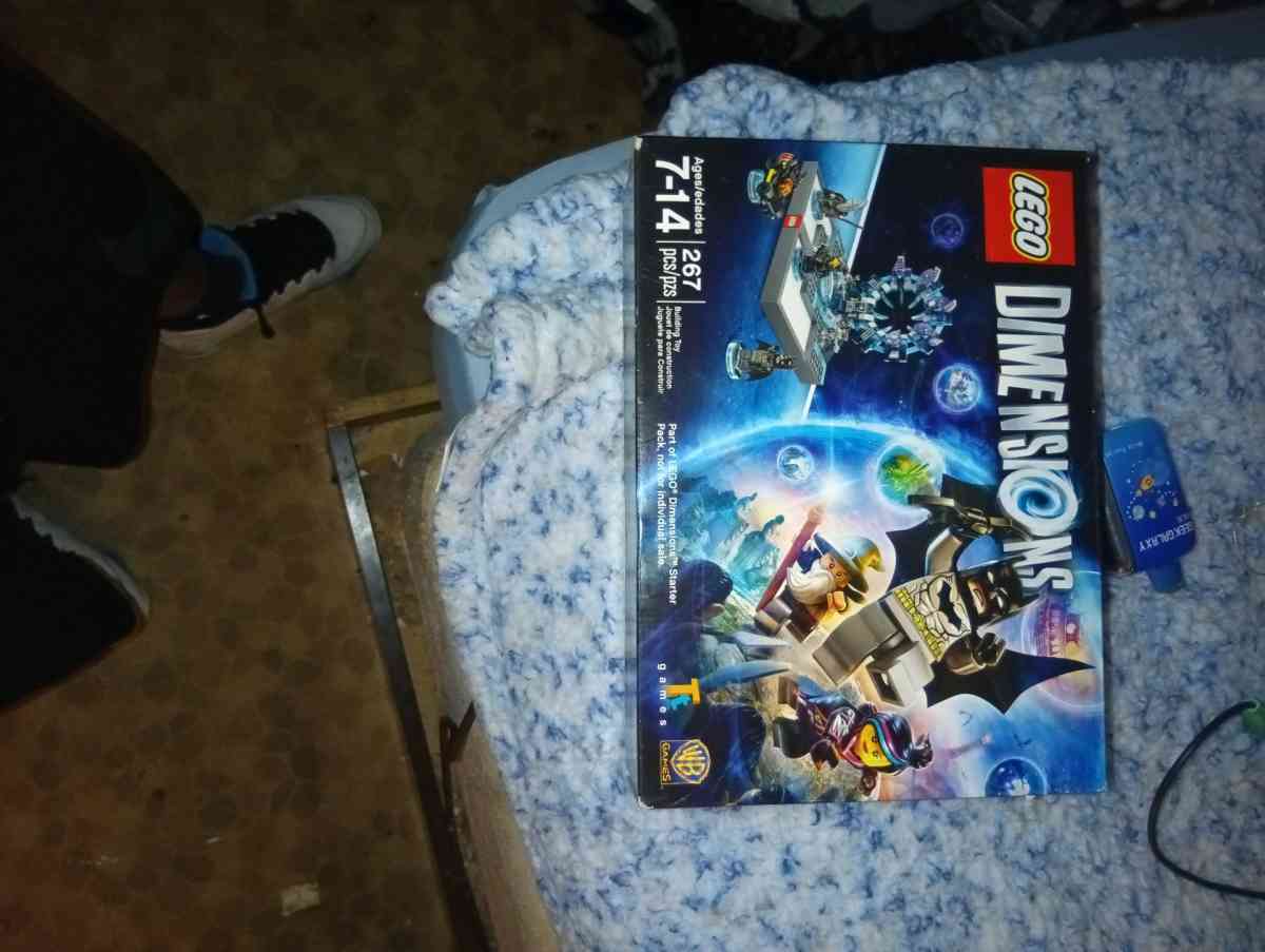 267 piece set nine boxes in total Lego dimensions starter se