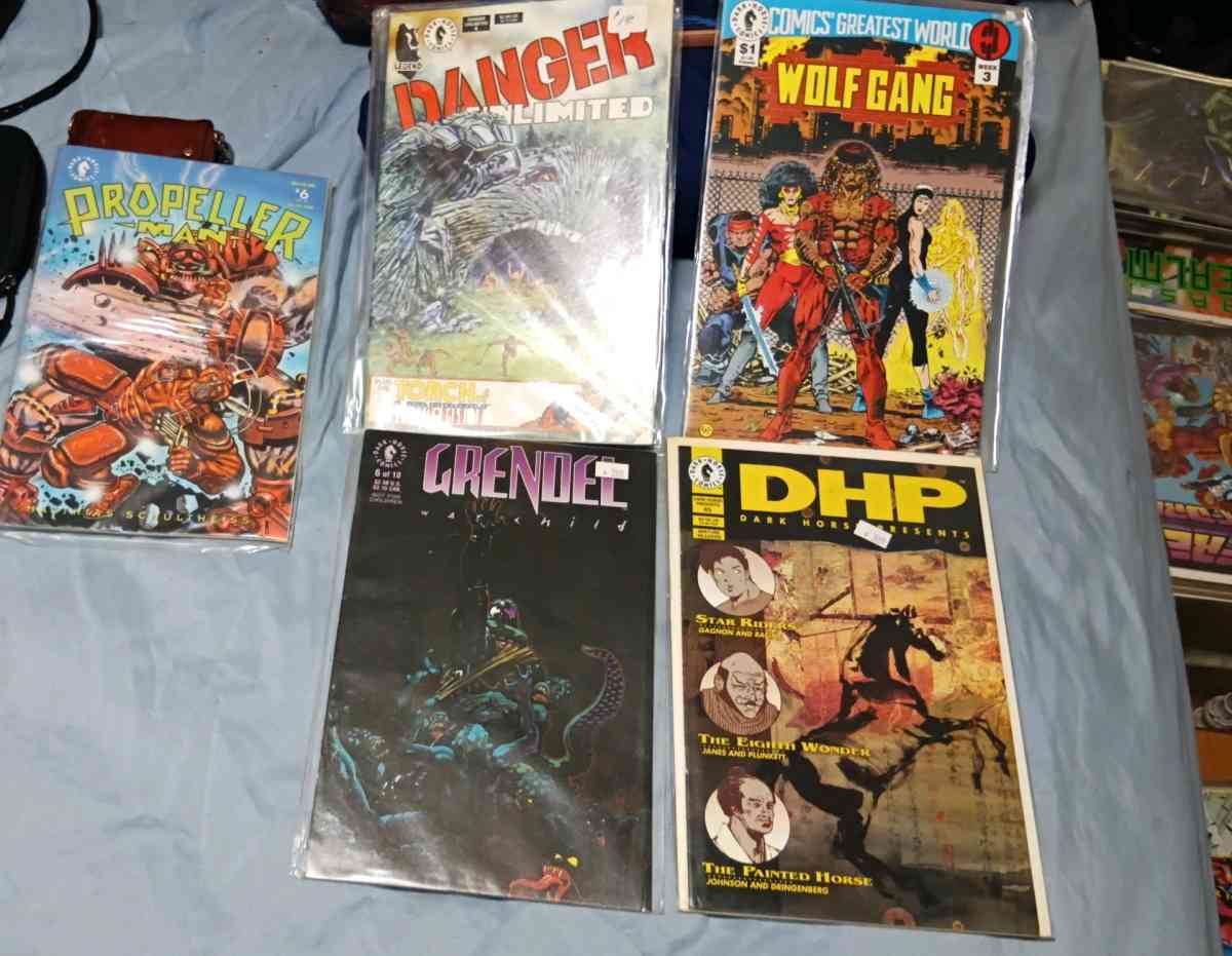 comic books - Akron, Ohio - FleaMarketBay