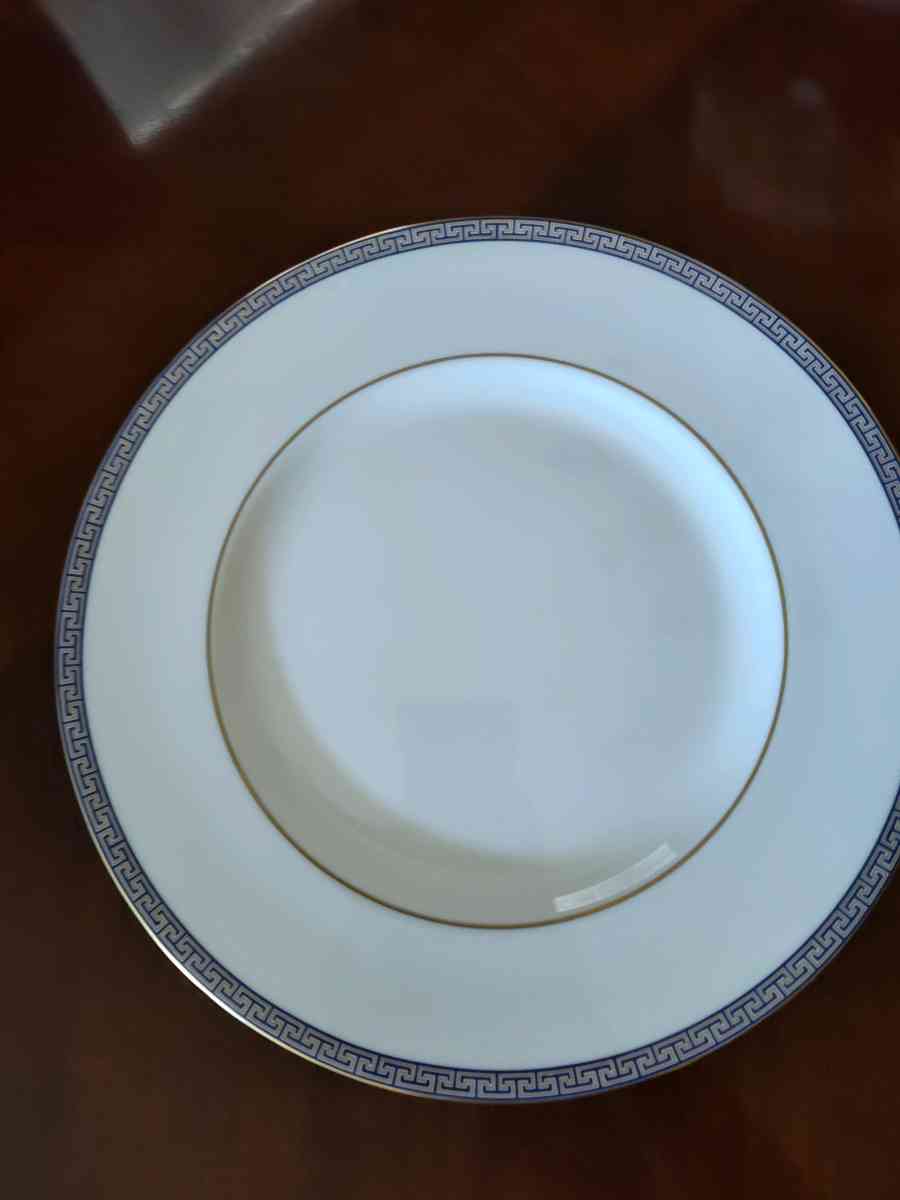 set of 12 Wedgewood vintage Palasia China