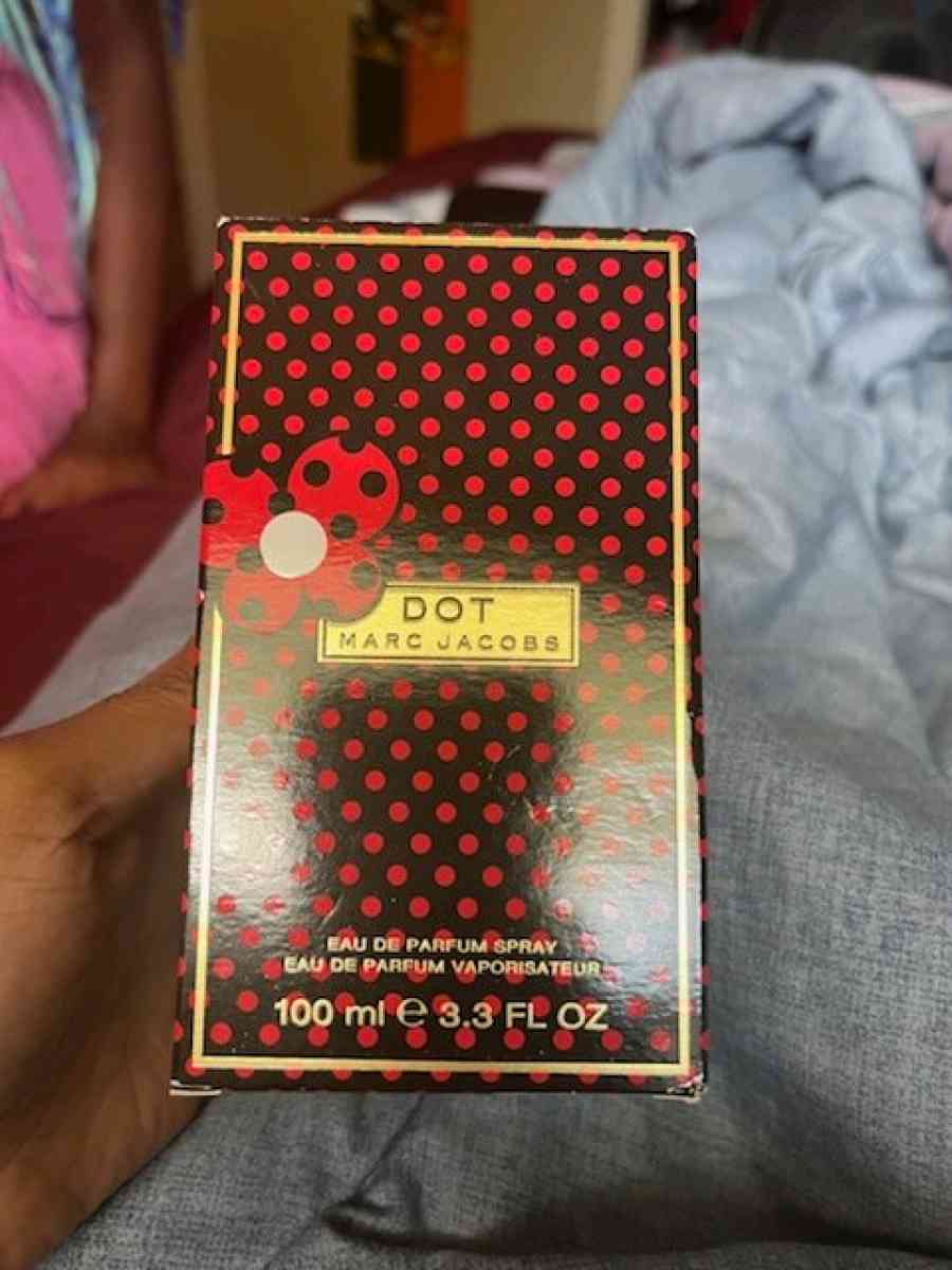 dot Marc Jacobs perfume