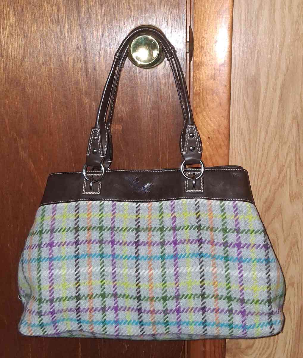 COACH PENELOPE TATTERSALL PLAID WOOL SHOULDER BAG - Elysburg, Pennsylvania - FleaMarketBay