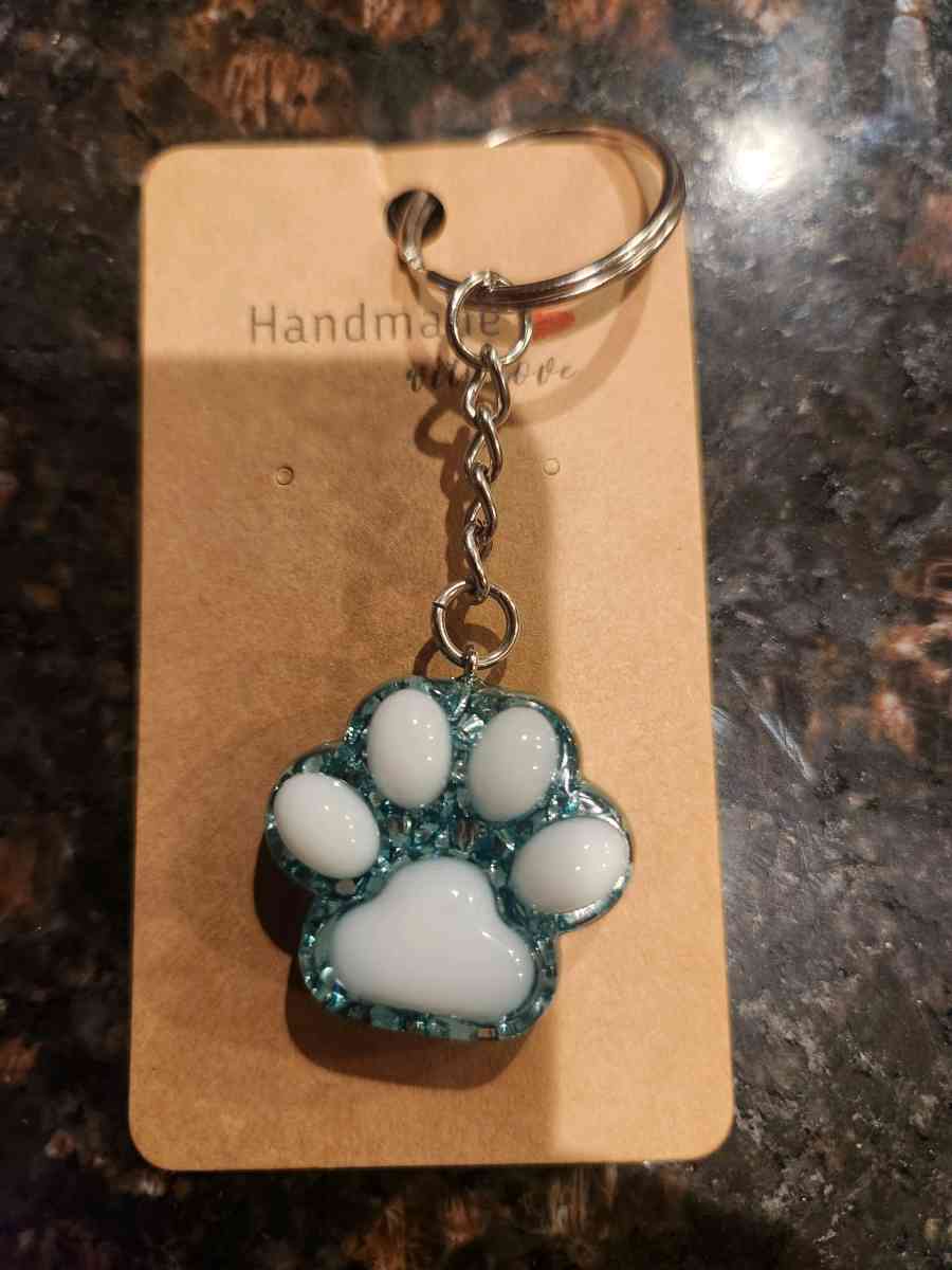dog paw keychain