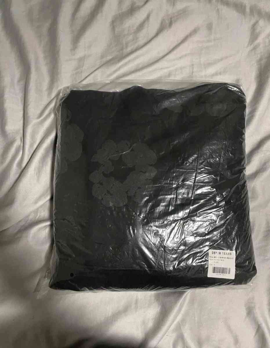 denim tears different colors and sizes - Houston, Texas - FleaMarketBay