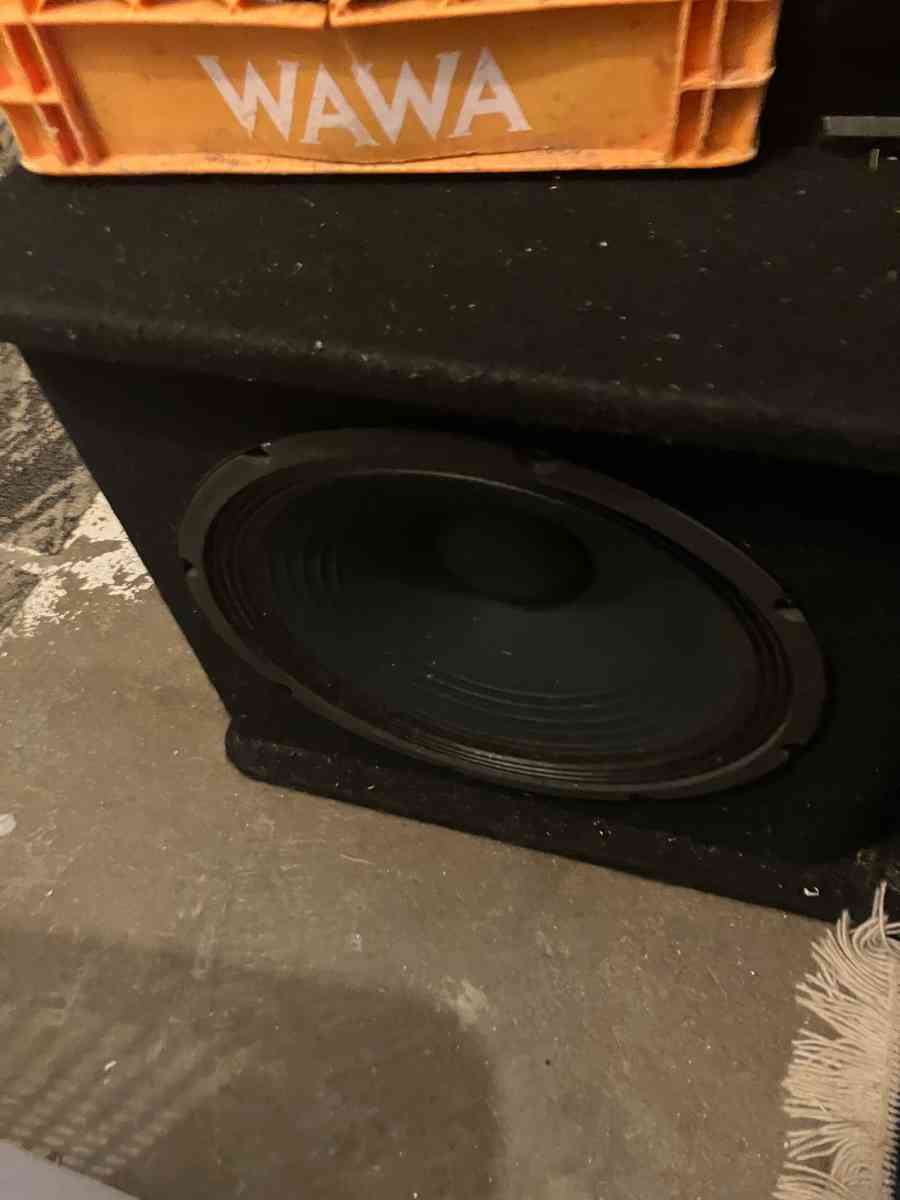 skar box with 15 audio harmony sub - Martinsville, Virginia - FleaMarketBay