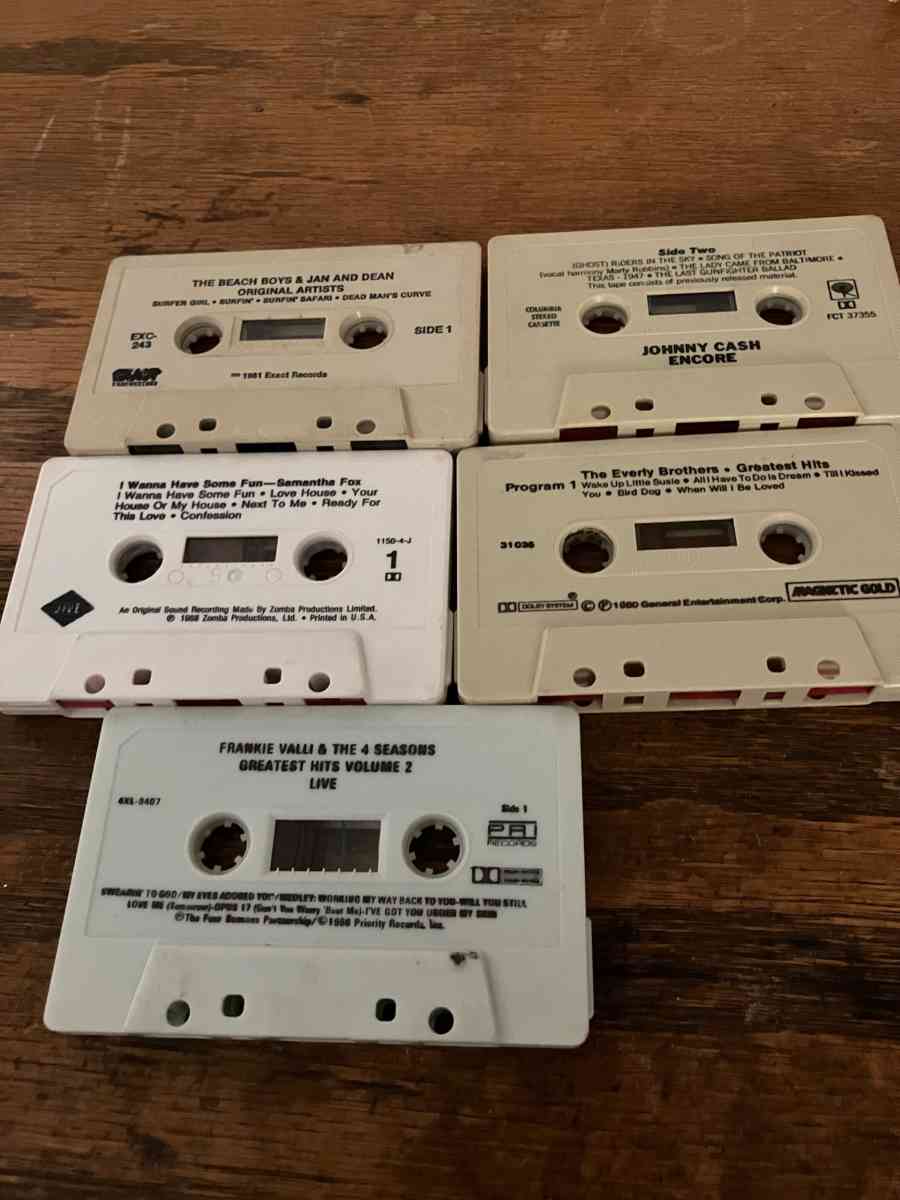 cassette music - Adelanto, California - FleaMarketBay