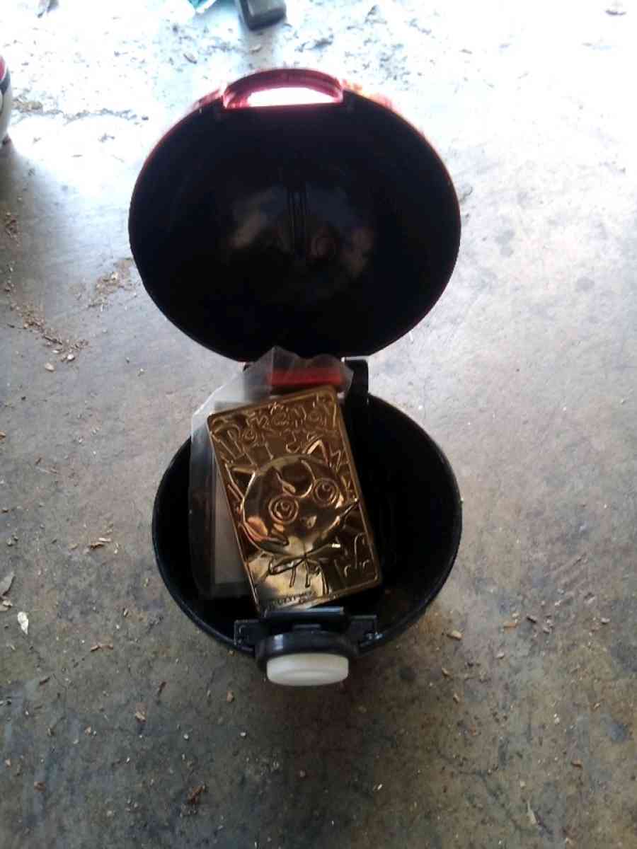 Jiggly Puff Gold Plated trading card